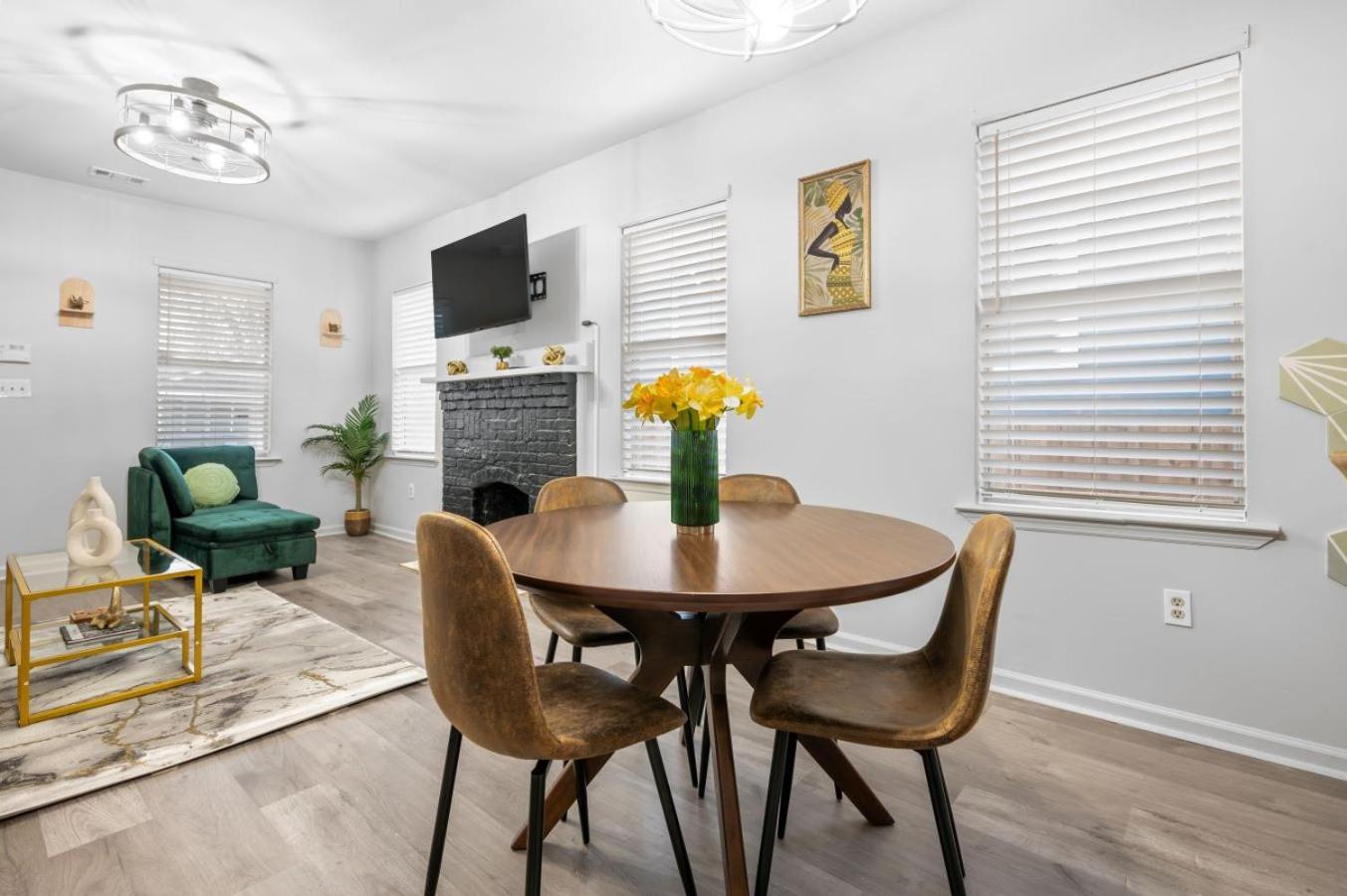 5Min To River Street, Dt - Spacious - Free Parking * Savannah