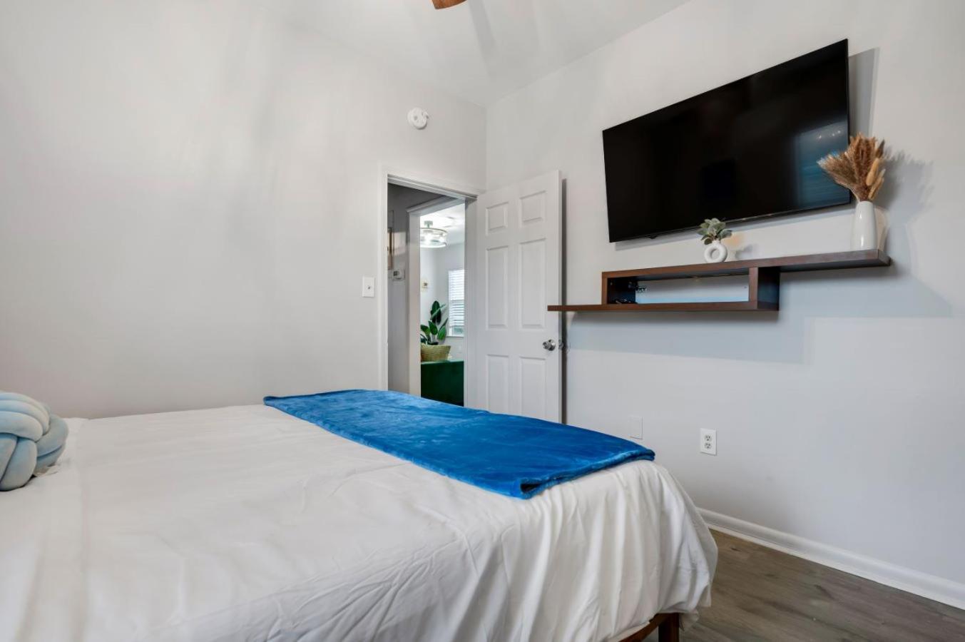 5Min To River Street, Dt - Spacious - Free Parking Savannah